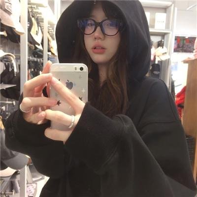 撒娇女人最好命